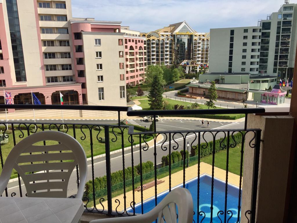 Psb Apartments In Poseidon Hotel Sunny Beach Eksteriør billede